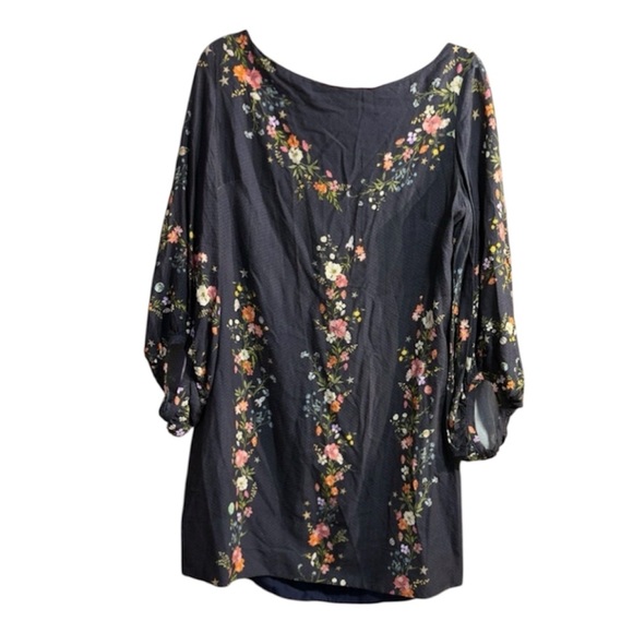FARM Rio Tops - Farm Floral Black Top Sz L